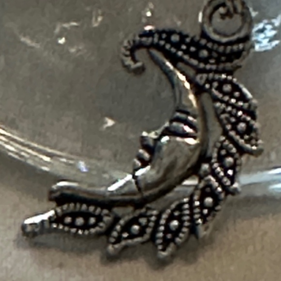 3/$15 Wine glass tag – stainless steel hoop, purple/white beads, crescent moon - Picture 4 of 11